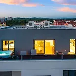 Apartamento 3 Bedroom Amazing In