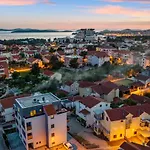 3 Bedroom Amazing In Apartamento Vodice