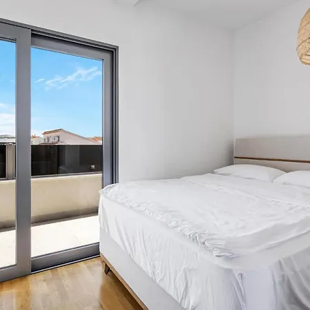 Apartament 3 Bedroom Amazing In