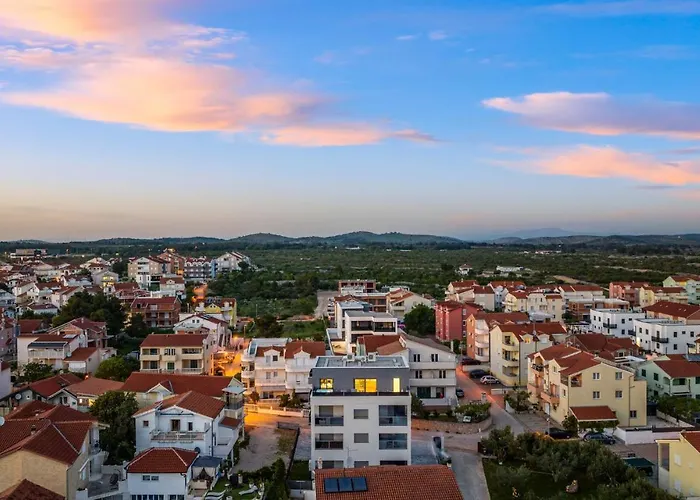 3 Bedroom Amazing In וודיצה