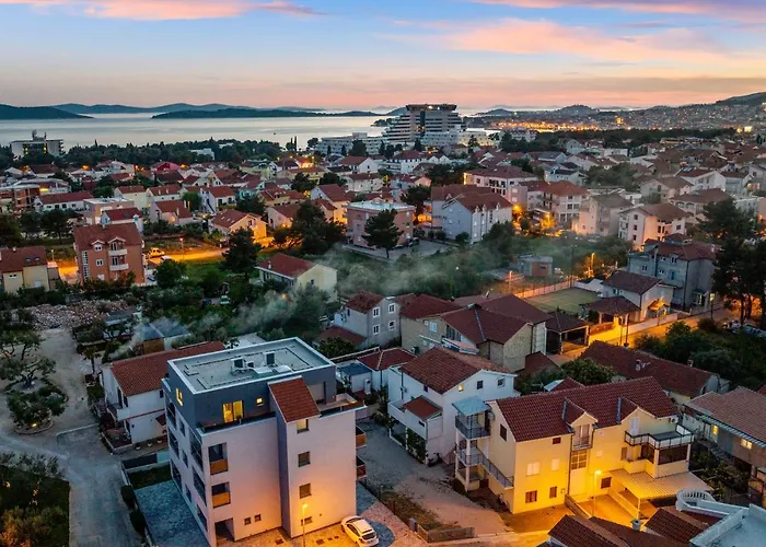3 Bedroom Amazing In Apartament Vodice