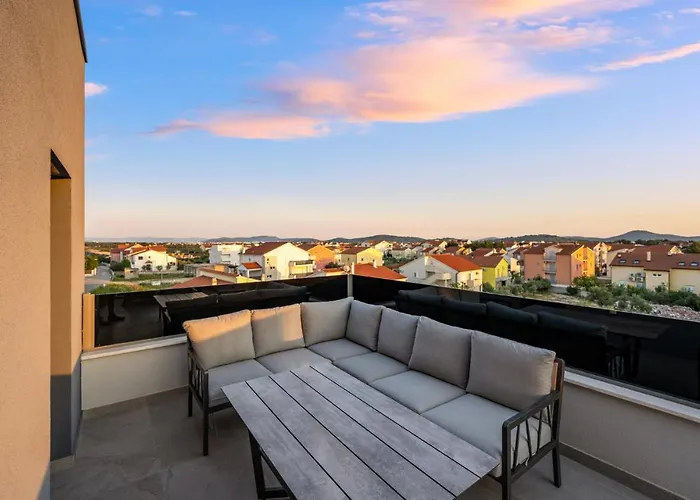 דירה 3 Bedroom Amazing In וודיצה